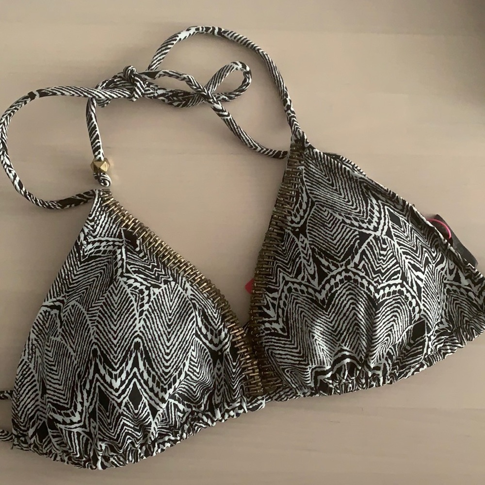 Accessorize Bikini Top